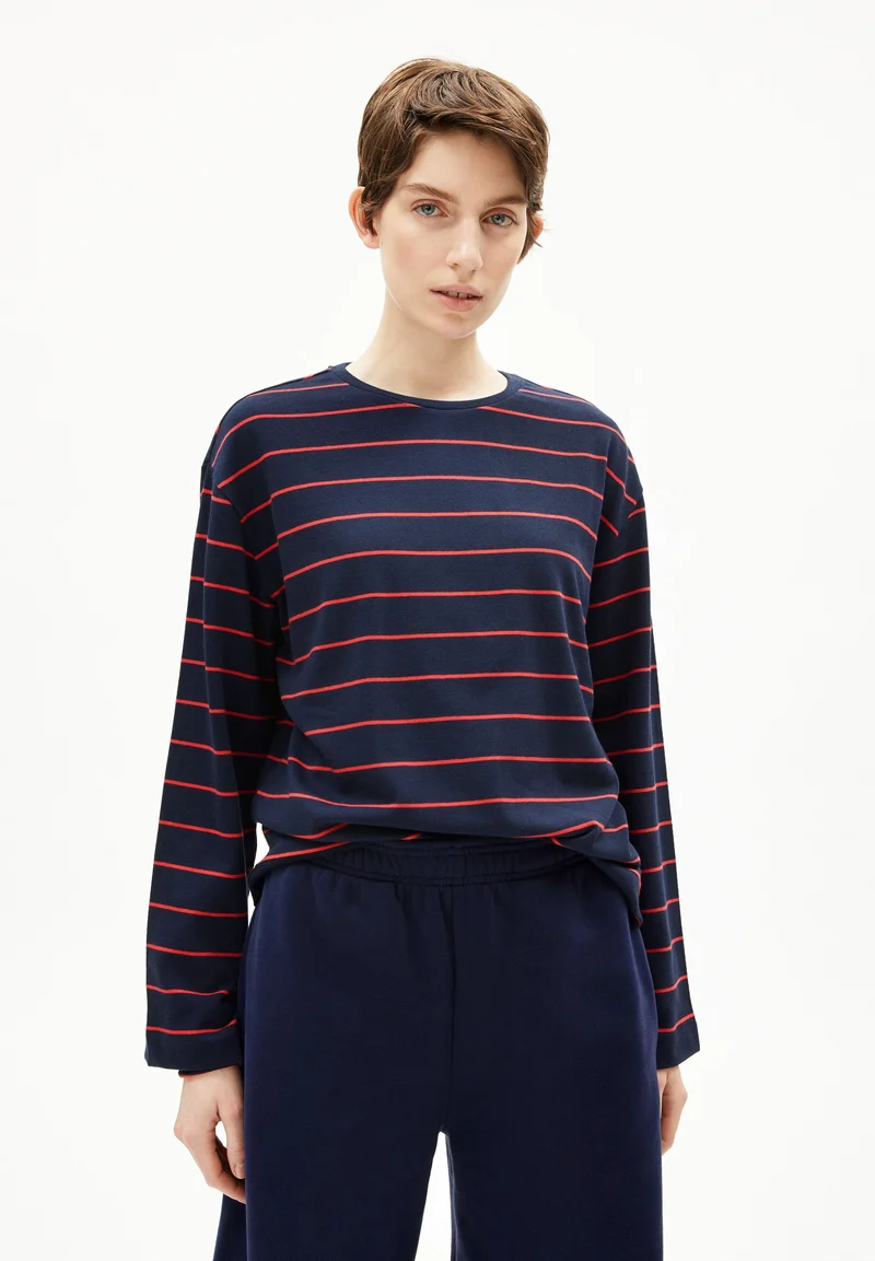 MARYNAA FINE STRIPE