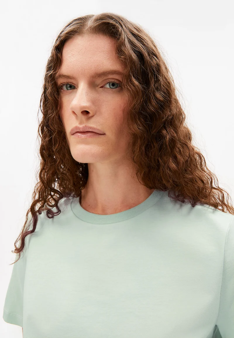 LUALAA T-SHIRT | foam