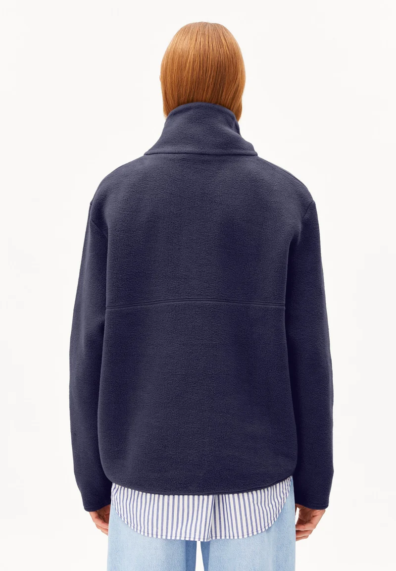 HAARLEENAA BAUMWOLL-FLEECE | tinted navy