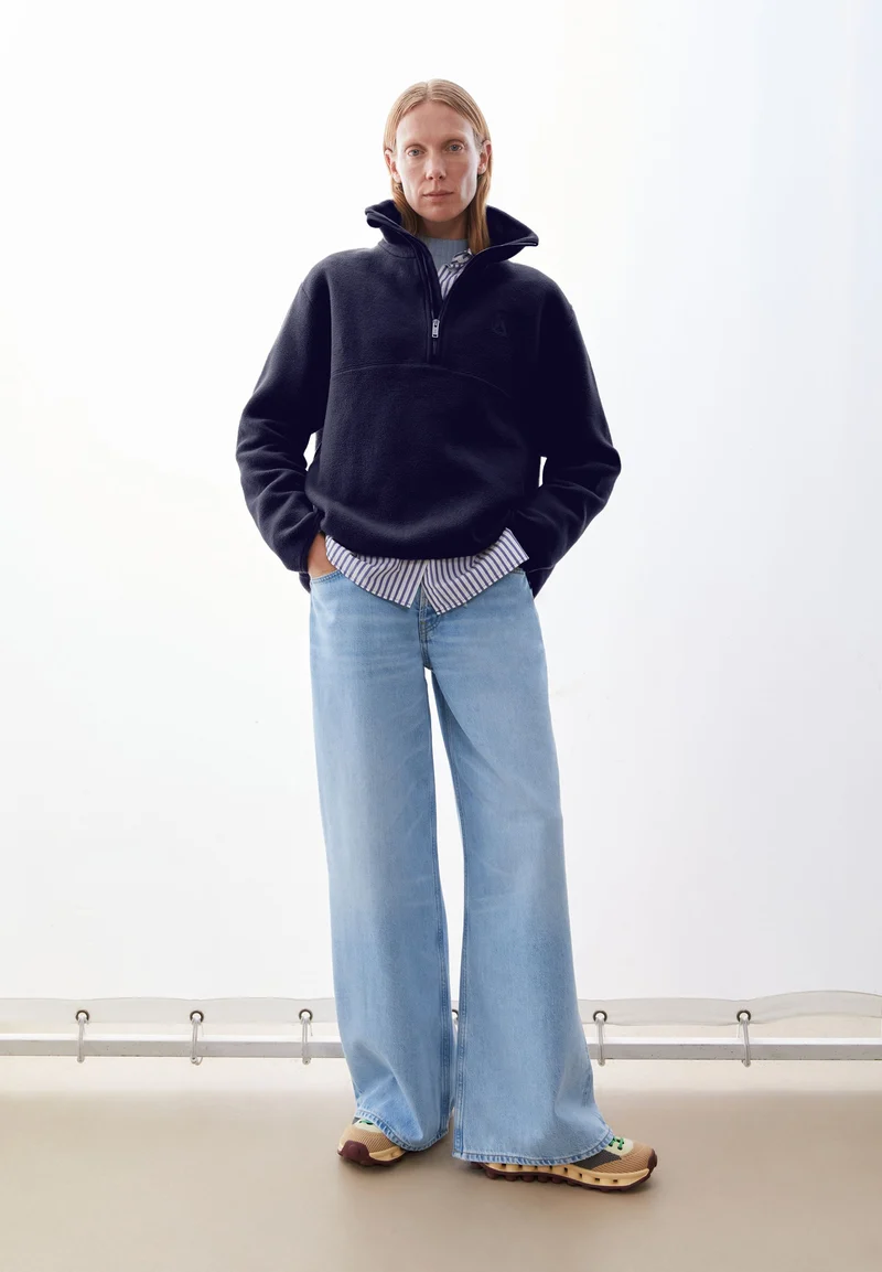 HAARLEENAA BAUMWOLL-FLEECE | tinted navy