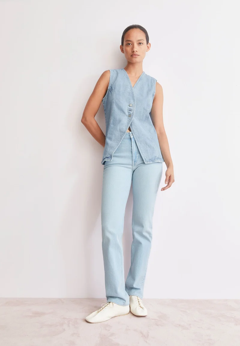 CARENAA MID WAIST STRAIGHT JEANS | glacier