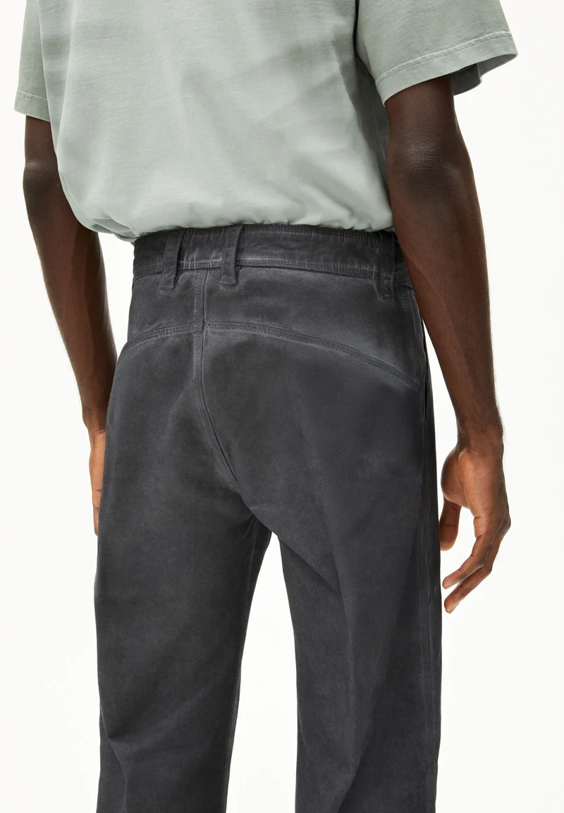 AALBERT HOSE | dark steel