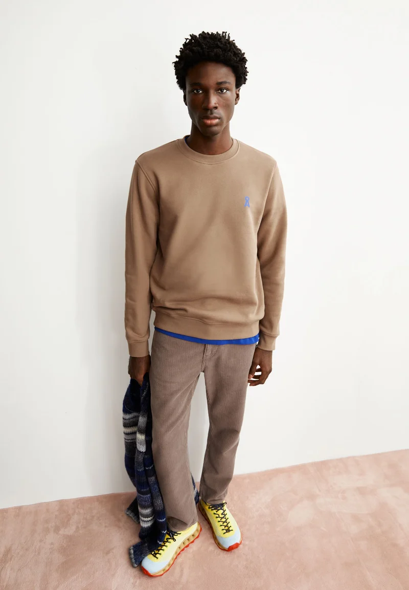 BAARO CHANGEMAKERS SWEATSHIRT | light oak