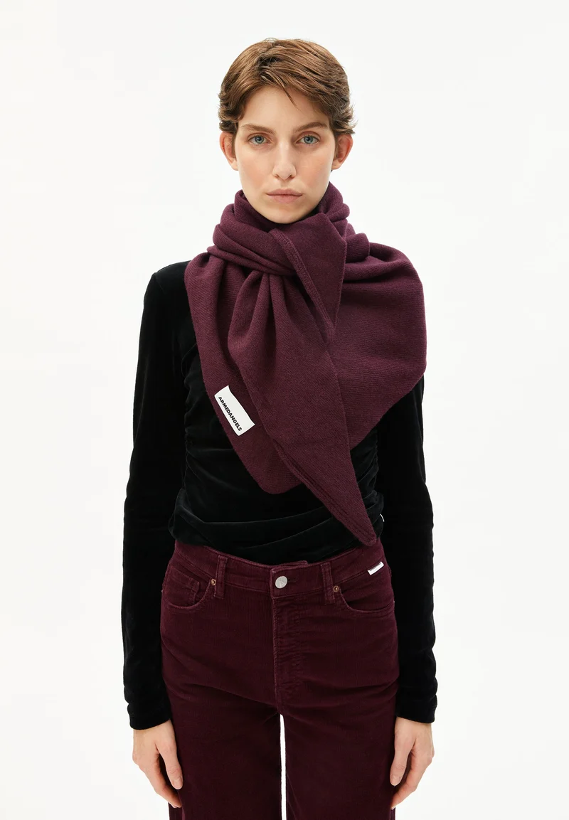 BRYANAA TRIANGLE SCARF
