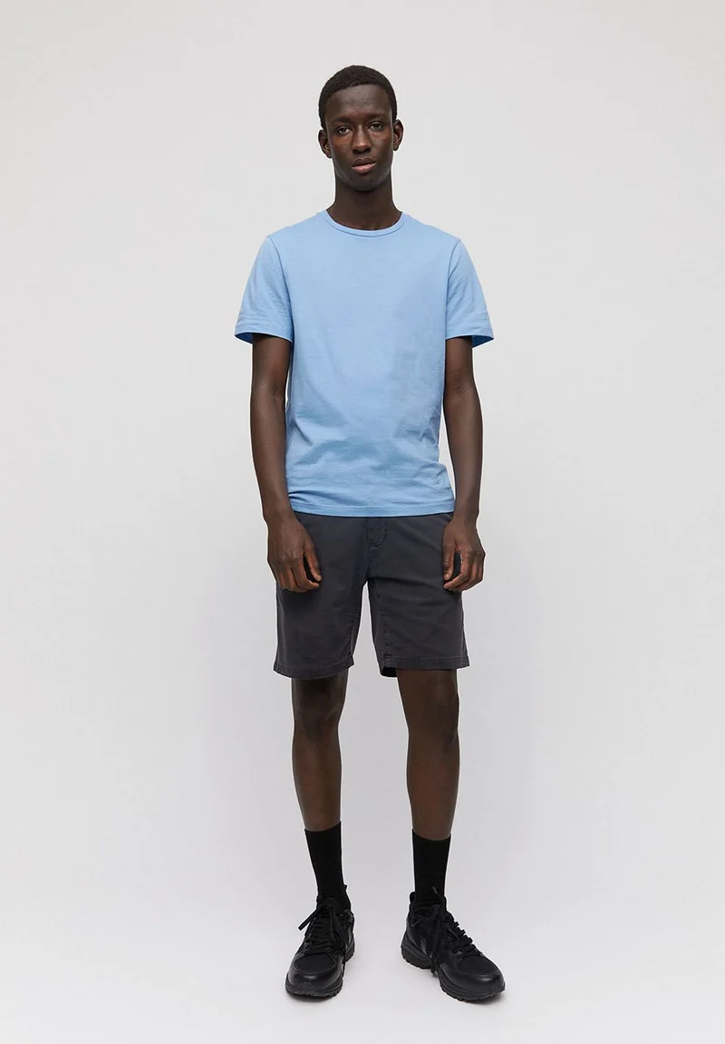 JAAMES T-SHIRT | washed sky blue
