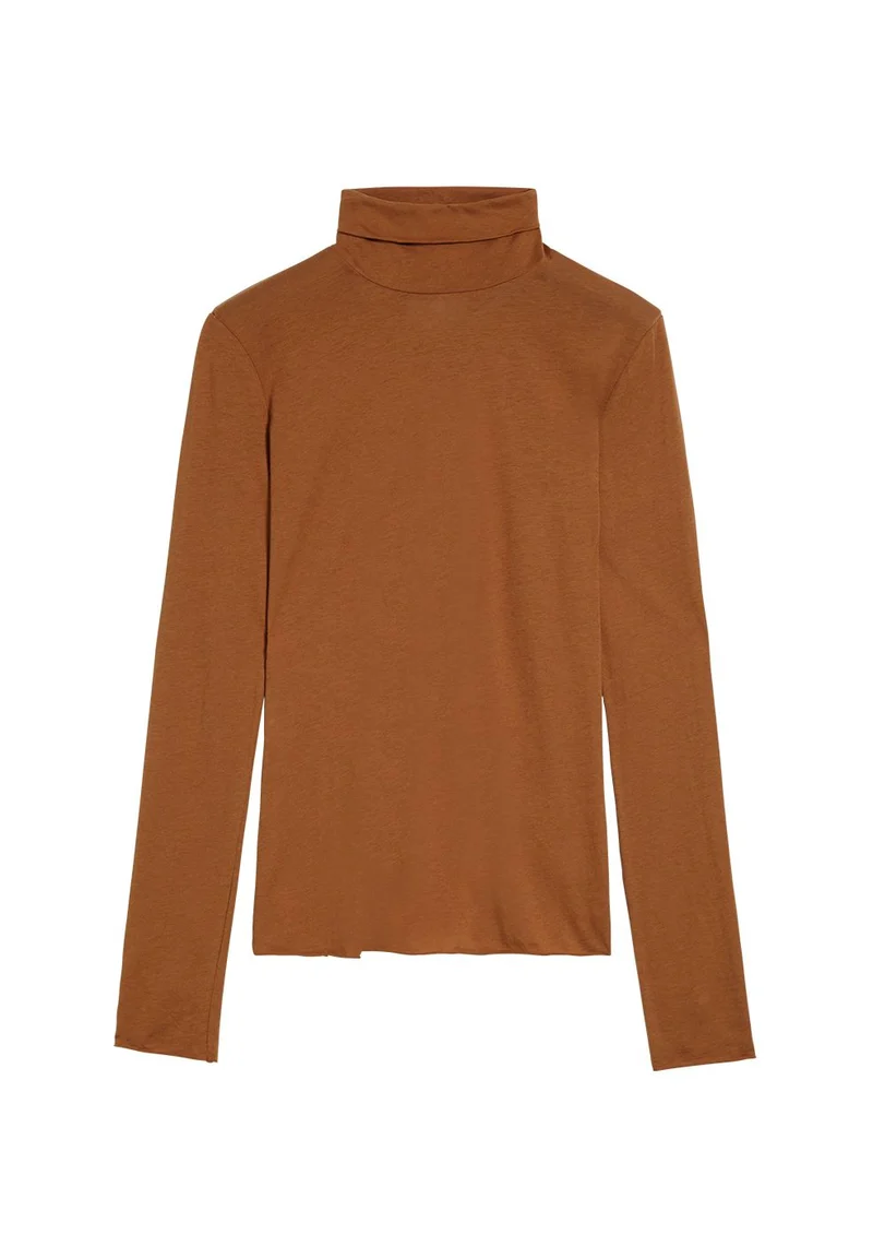MALANAA | maroon