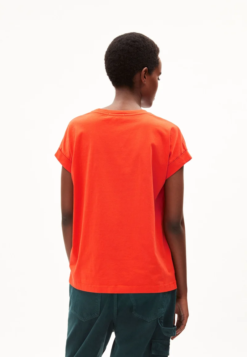 IDAARA T-SHIRT | emergency red