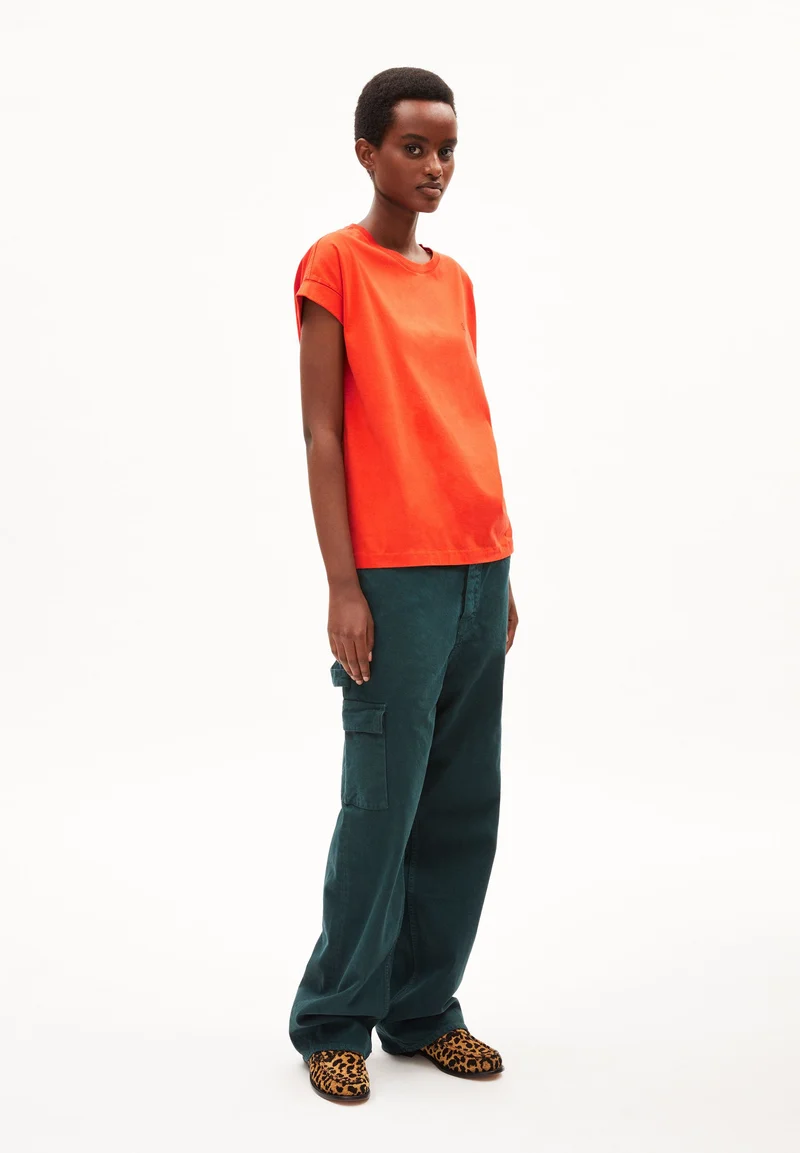 IDAARA T-SHIRT | emergency red