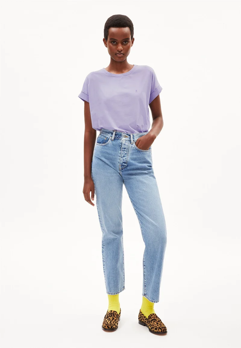 IDAARA T-SHIRT | light purple stone
