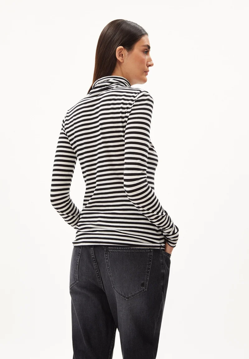MALENAA STRIPES | black-off white