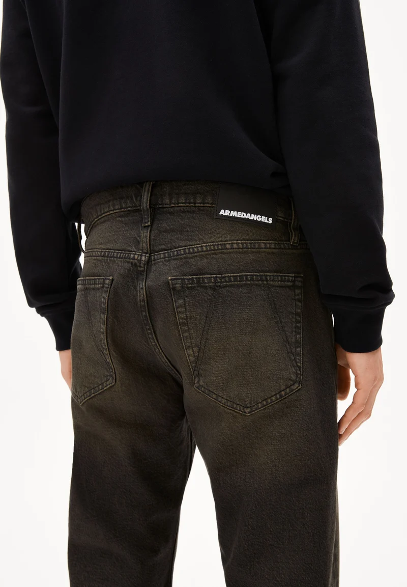 DYLAANO STRAIGHT JEANS | tena