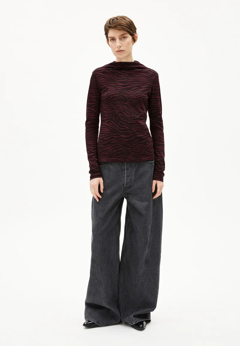 CALUNAA ZEBRARAA | dark cranberry