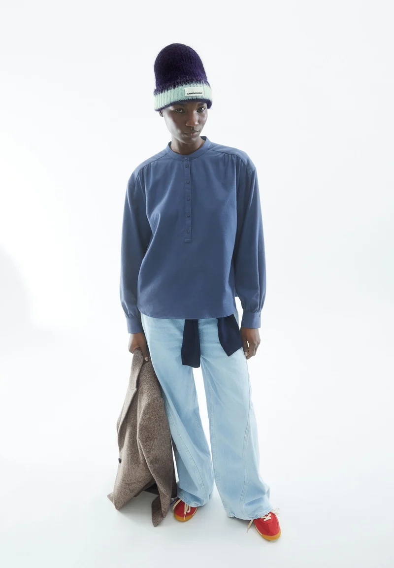 EFINARAA BRUSHED BLUSE | nightshadow