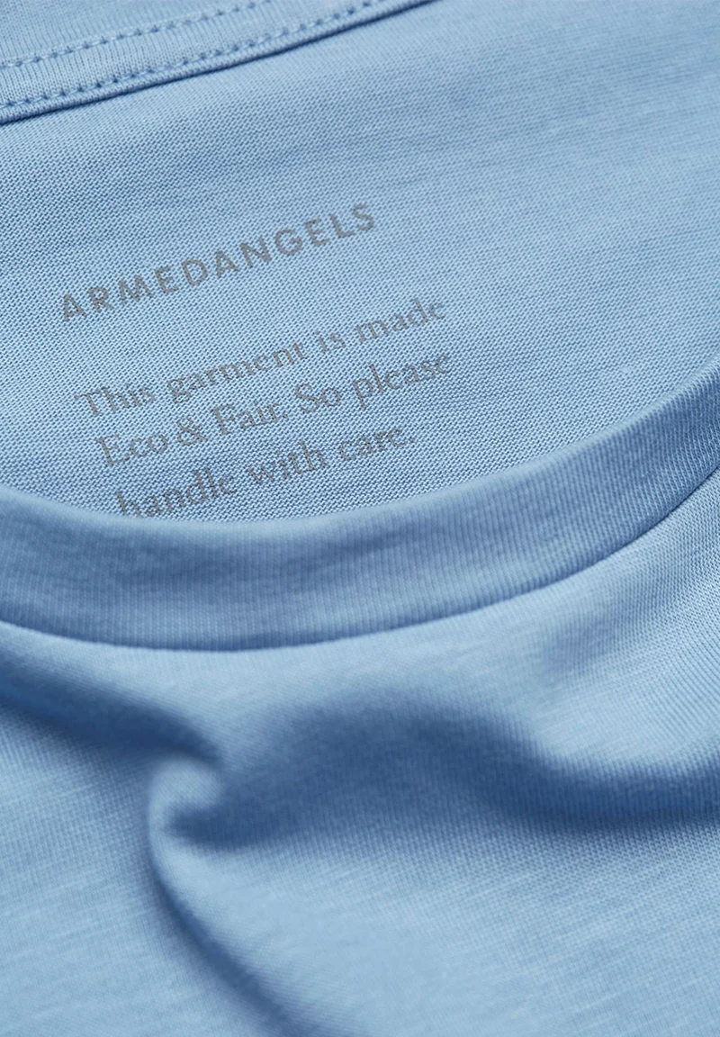 JAAMES T-SHIRT | cold blue