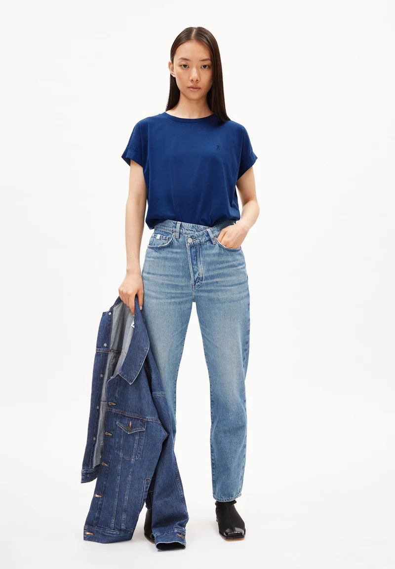 IDAARA T-SHIRT | faded indigo