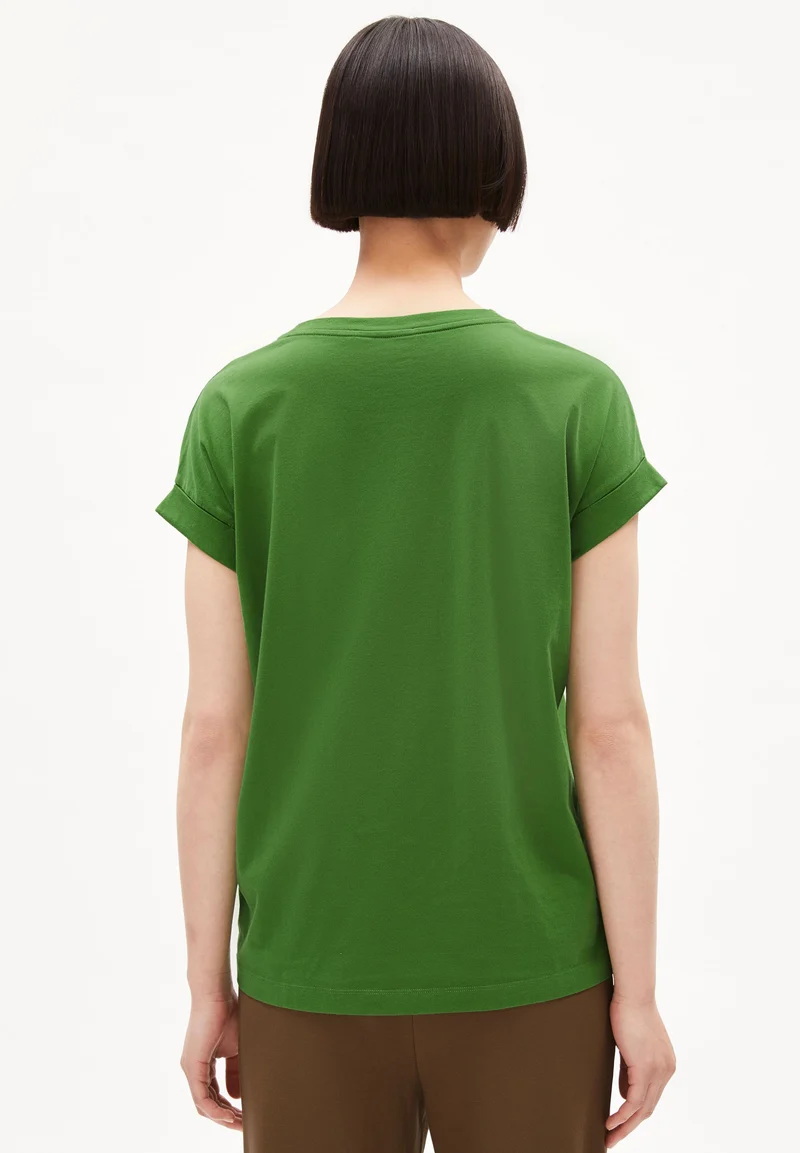 IDAARA T-SHIRT | ivy green