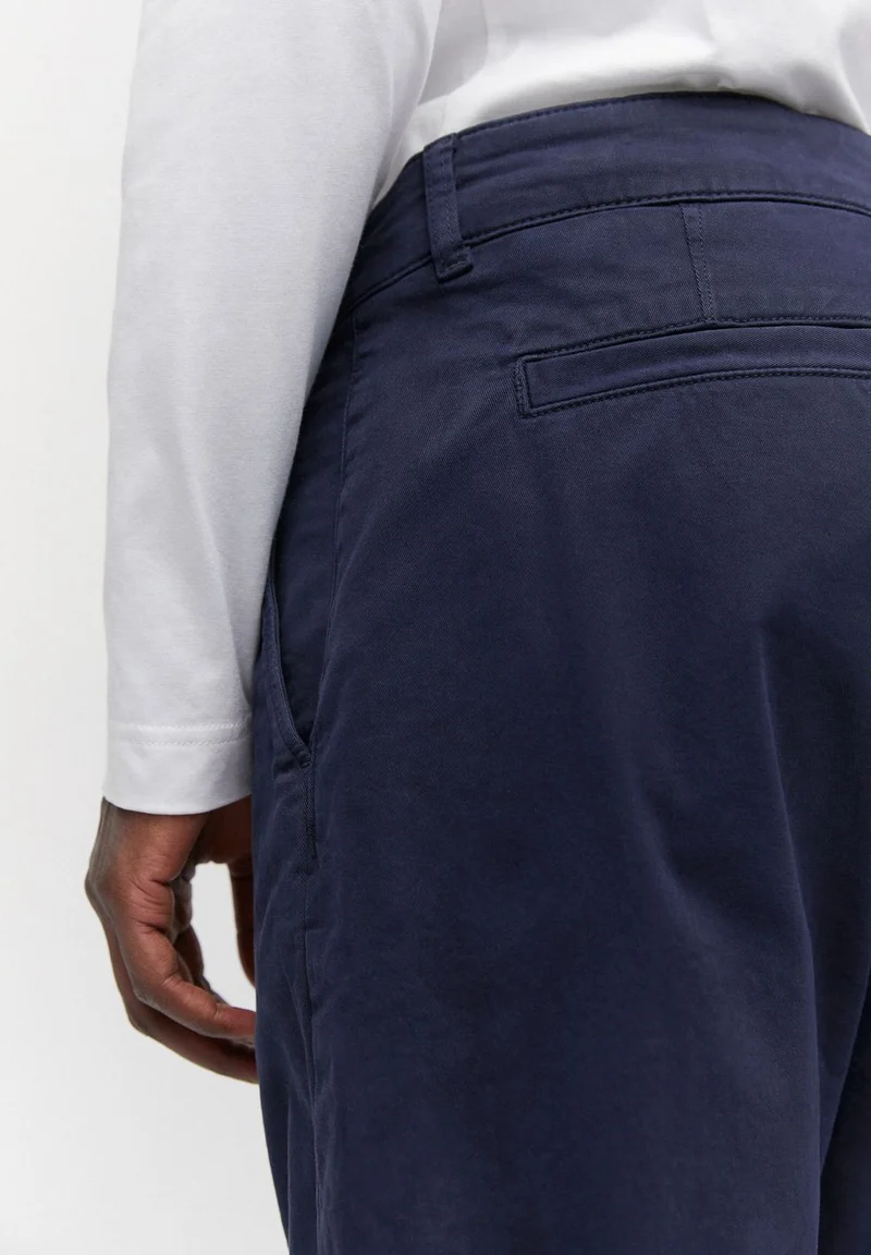 KASPAAR | navy
