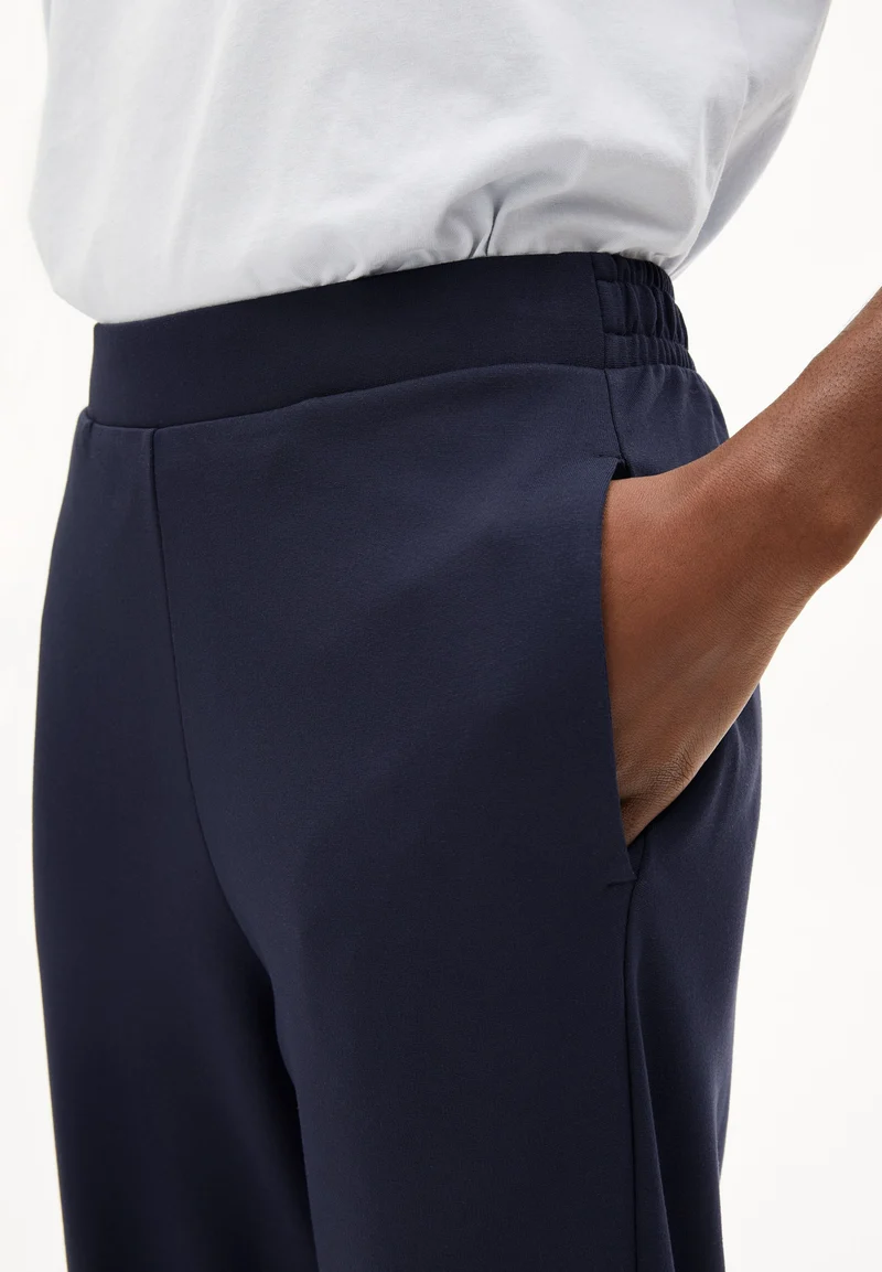 MAGDAALENA JERSEYHOSE | night sky