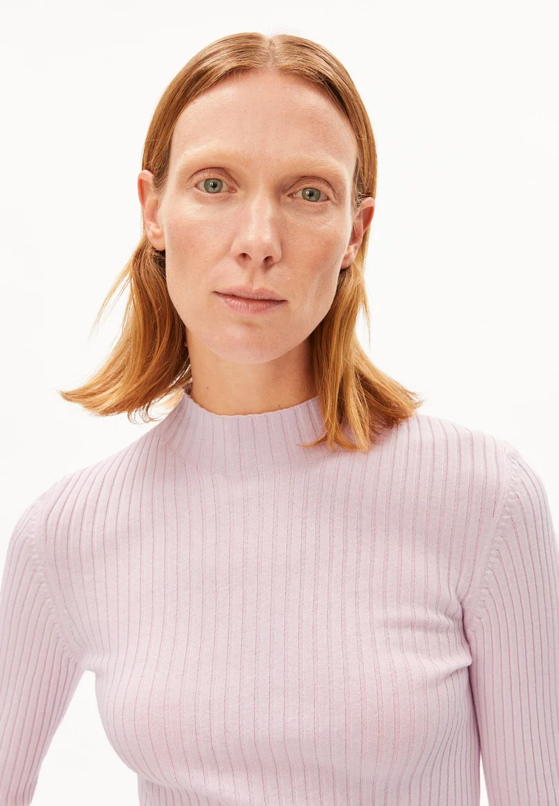 ALAANIA STRICKPULLOVER | pink mist