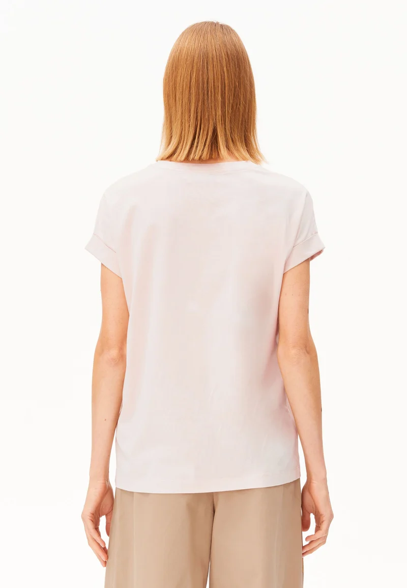 IDAARA T-SHIRT | pale peach