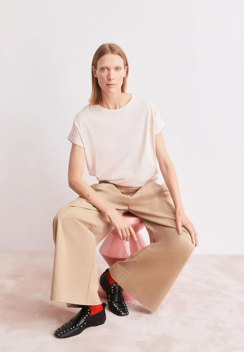 IDAARA T-SHIRT | pale peach