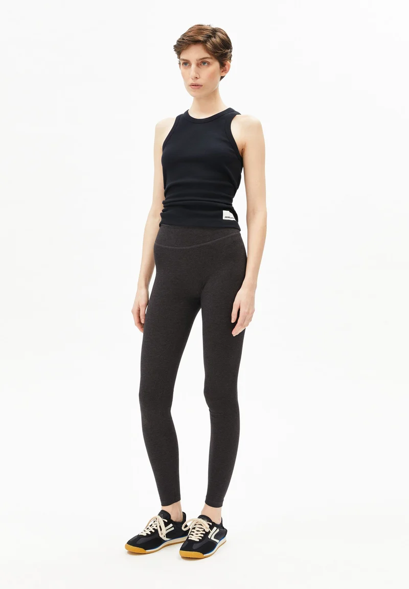 FARIBAA | steel melange