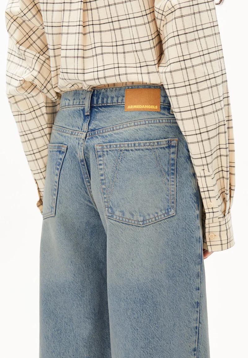ASTRAEAAS MID WAIST WIDE JEANS | airy