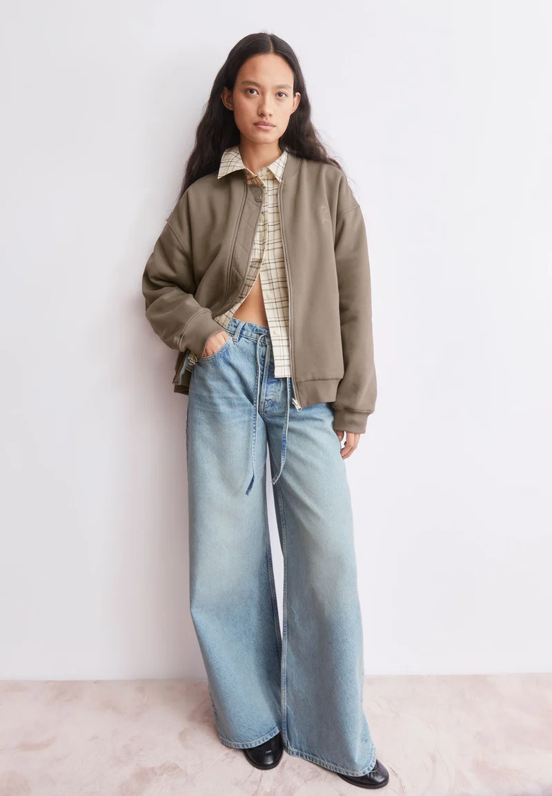 ASTRAEAAS MID WAIST WIDE JEANS | airy