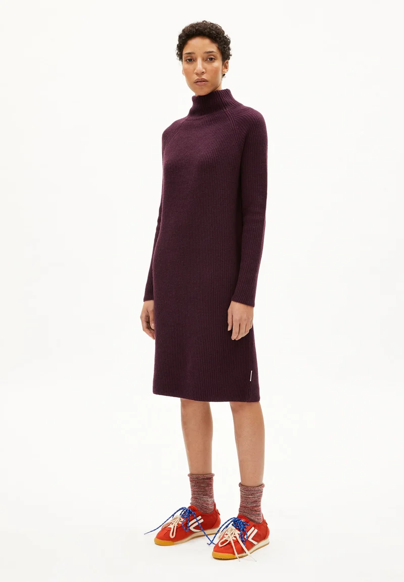 MILLAANA KLEID | dark cranberry