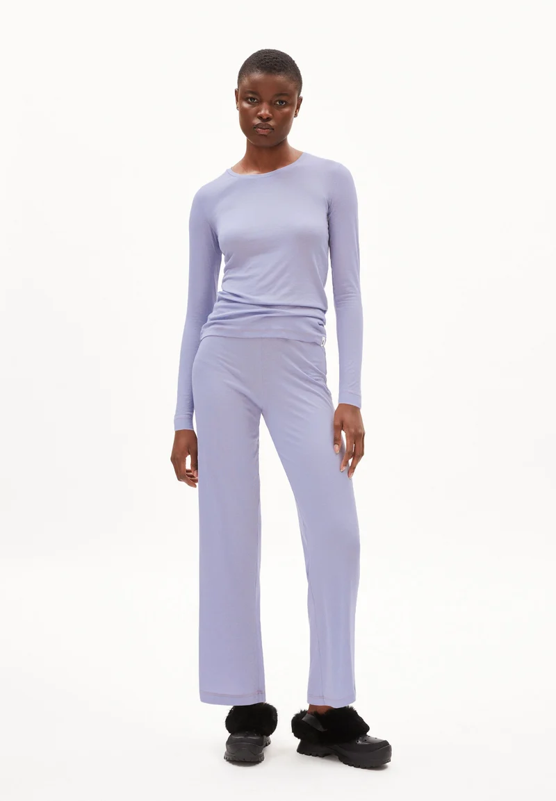 JAALEAA | light purple stone
