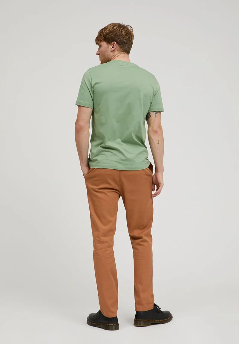 JAAMES T-SHIRT | misty grass