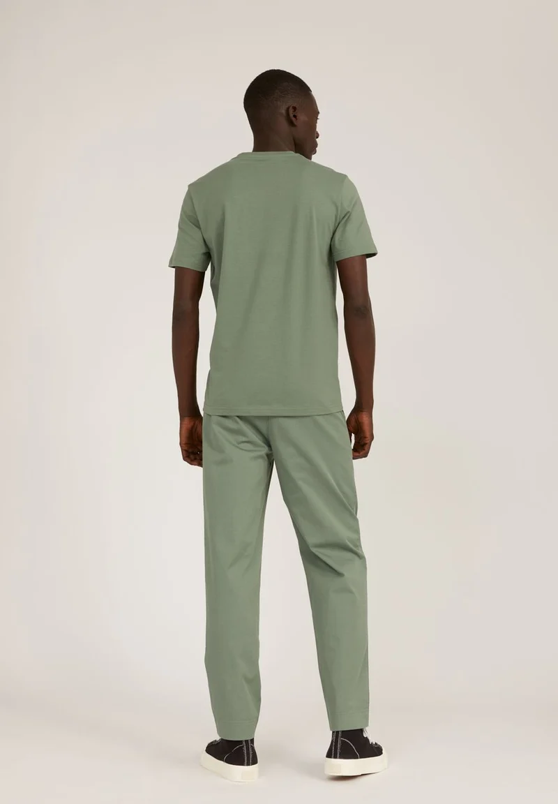 JAAMES T-SHIRT | agave
