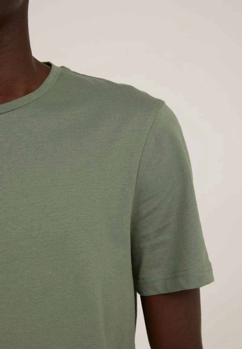 JAAMES T-SHIRT | agave