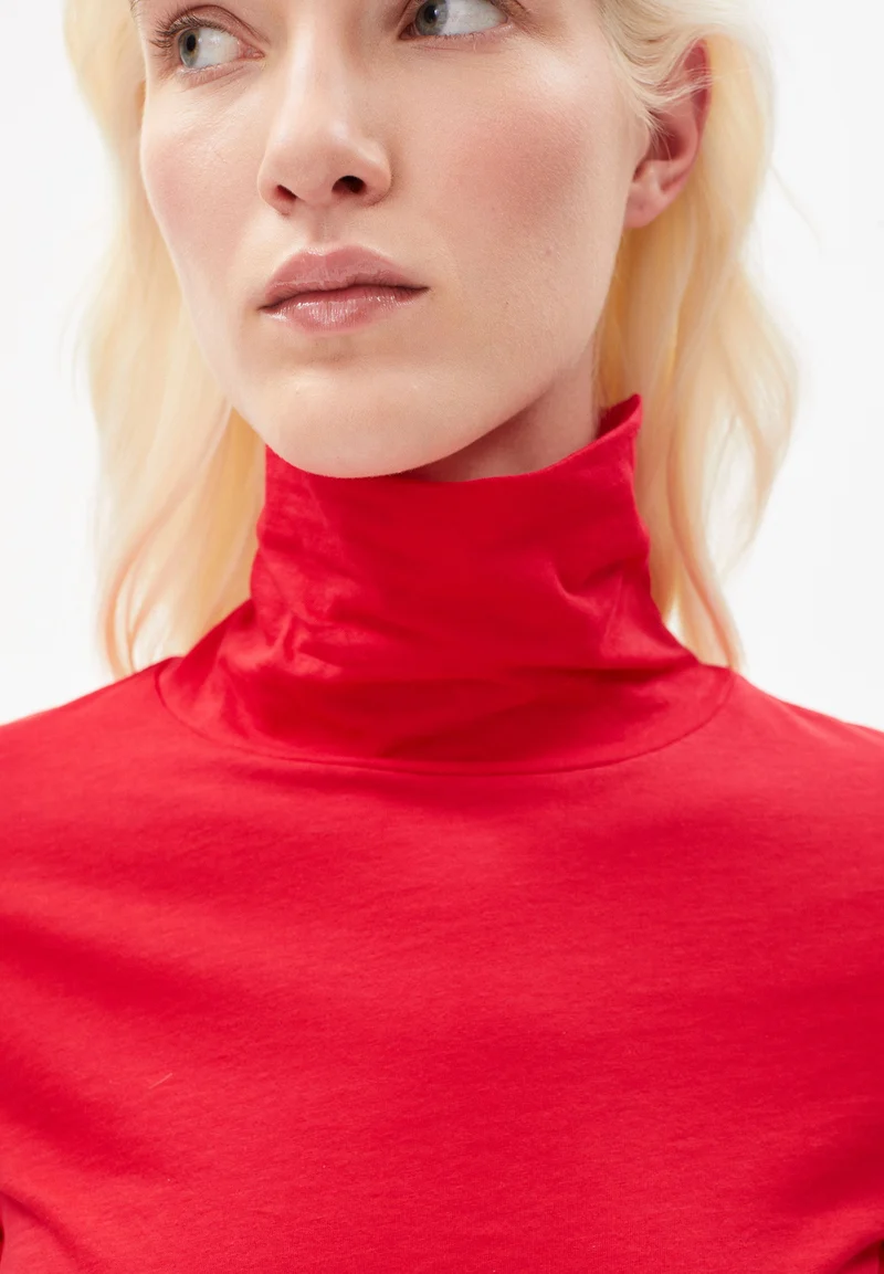 MALANAA | dark poppy
