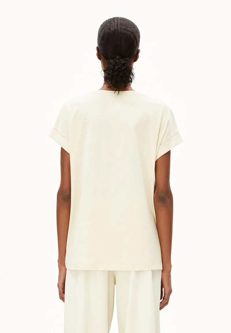 IDAARA T-SHIRT | summer hay