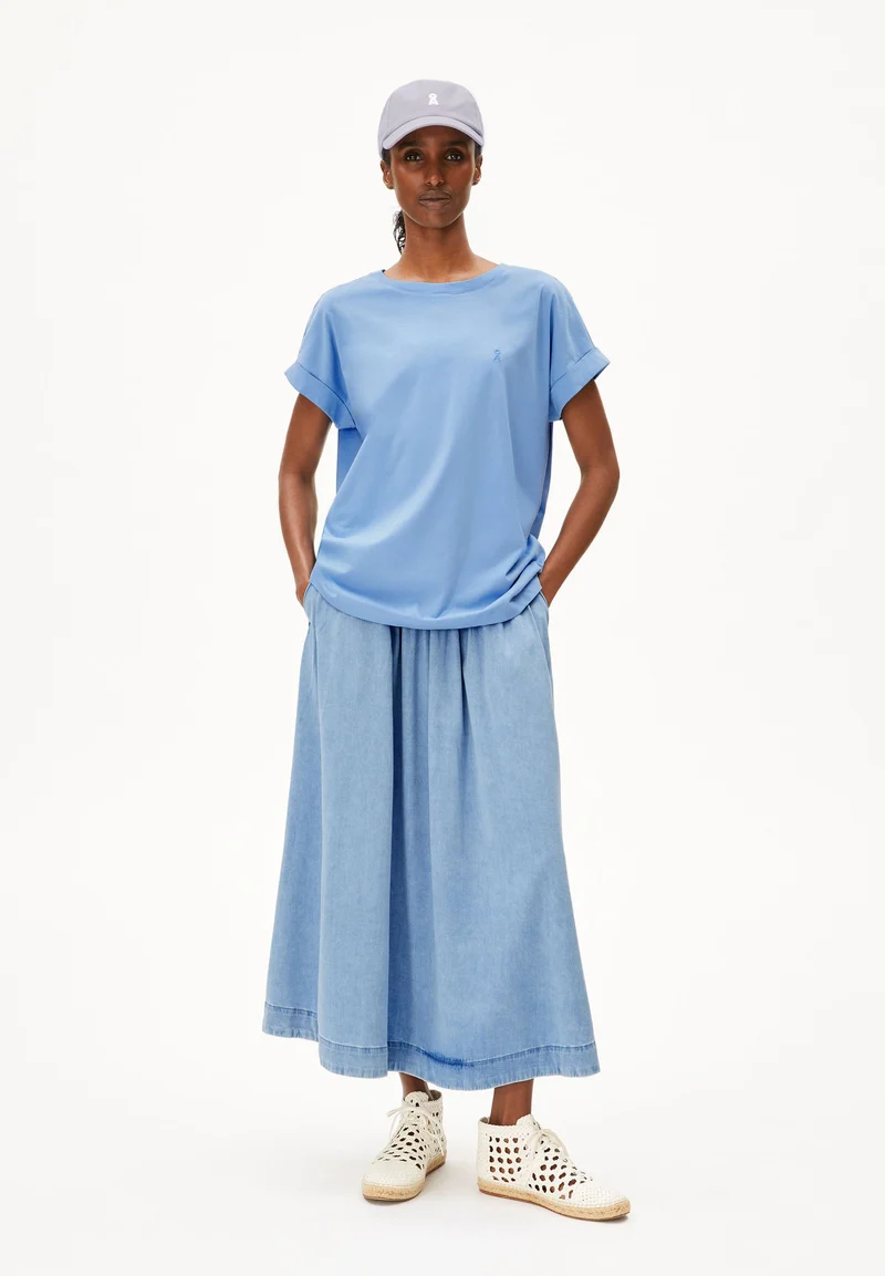 IDAARA T-SHIRT | silky blue