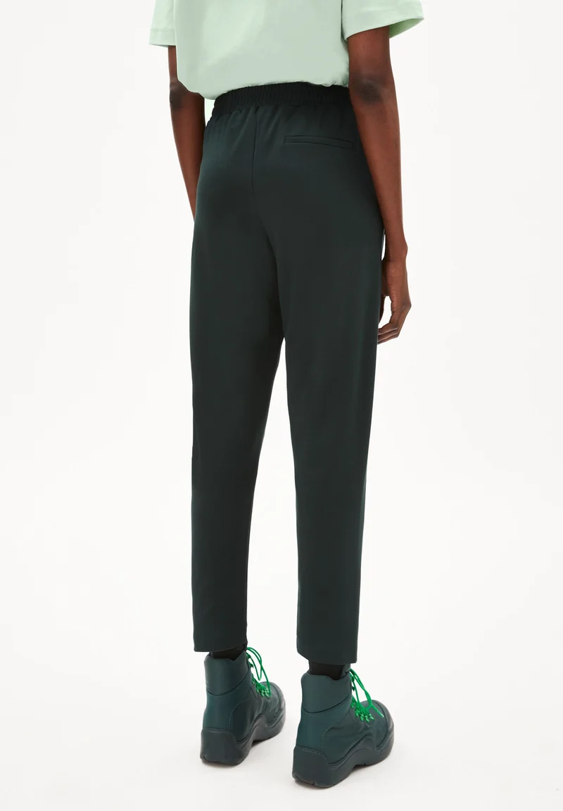 MAGDAALENA JERSEYHOSE | dark scarab