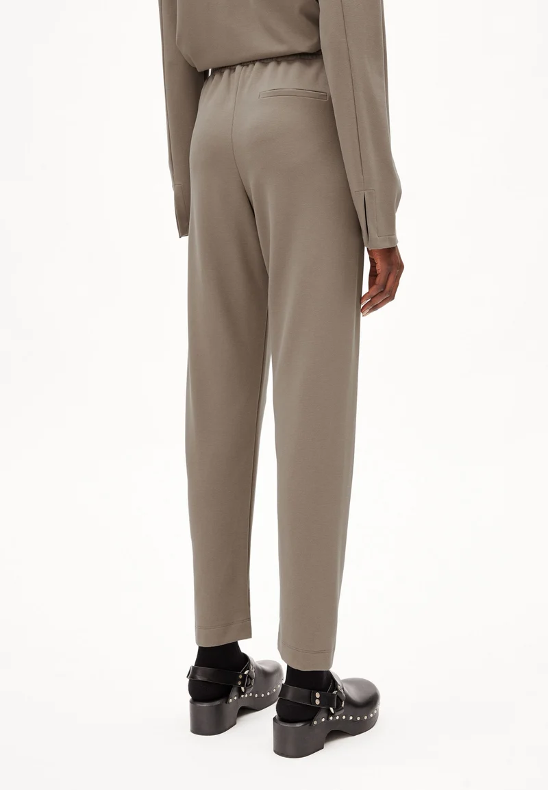 MAGDAALENA JERSEYHOSE | muddy water