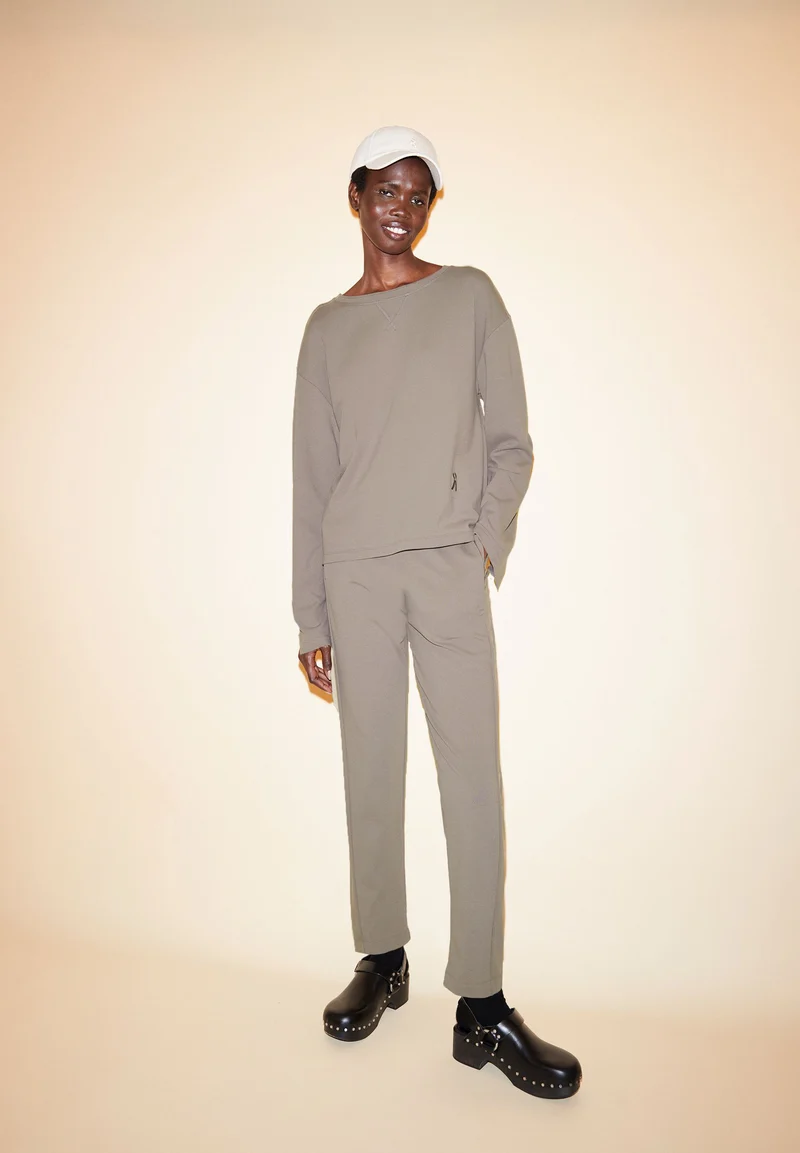 MAGDAALENA JERSEYHOSE | muddy water