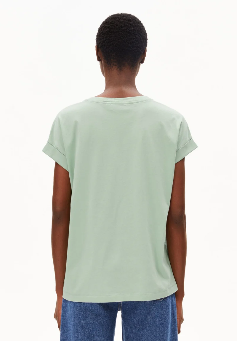 IDAARA T-SHIRT | foam