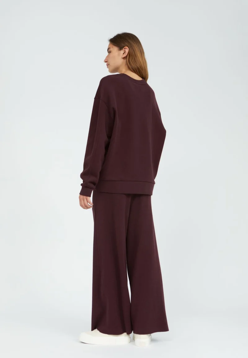 AARIN | aubergine