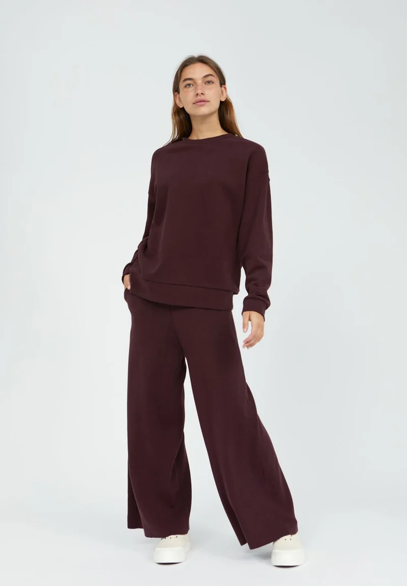 AARIN | aubergine