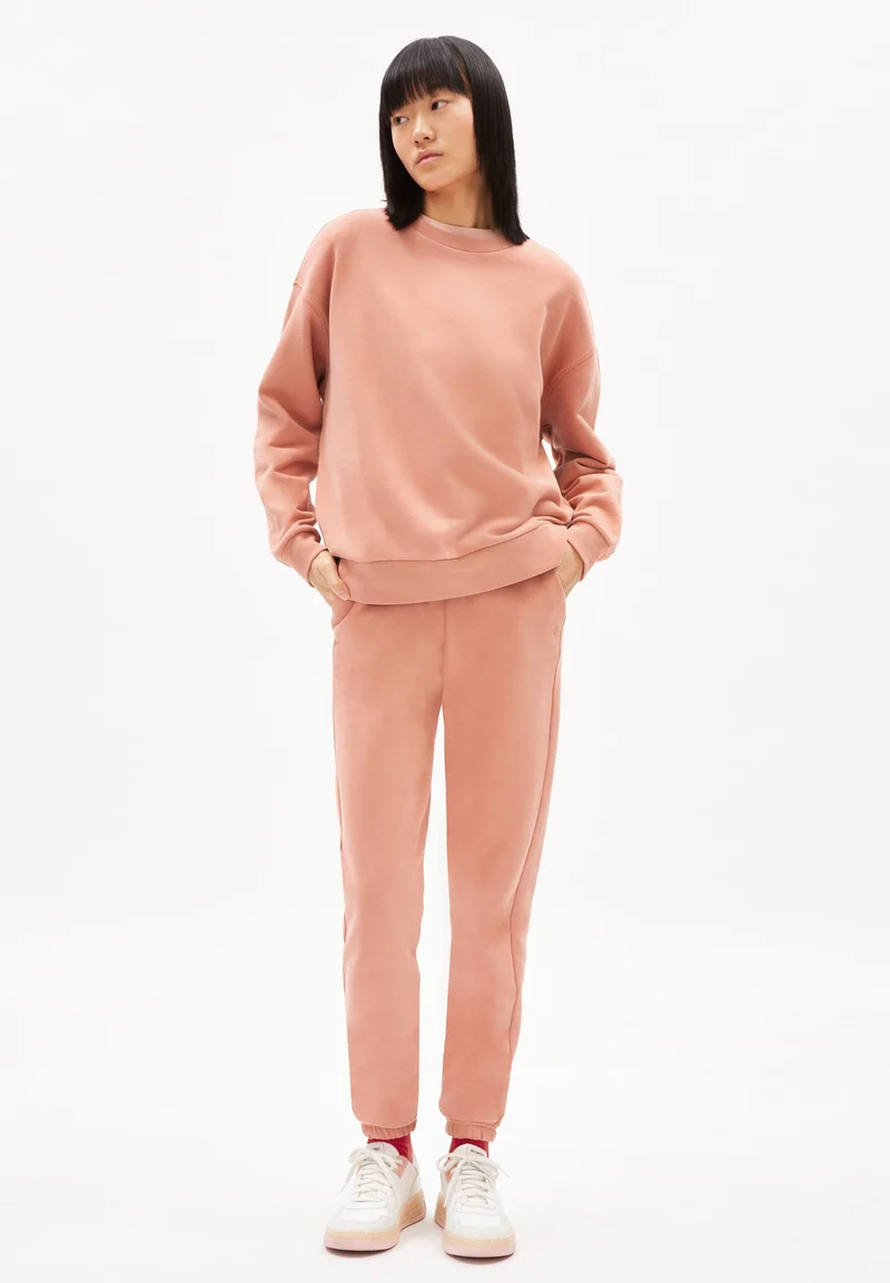 AARIN | peach blossom