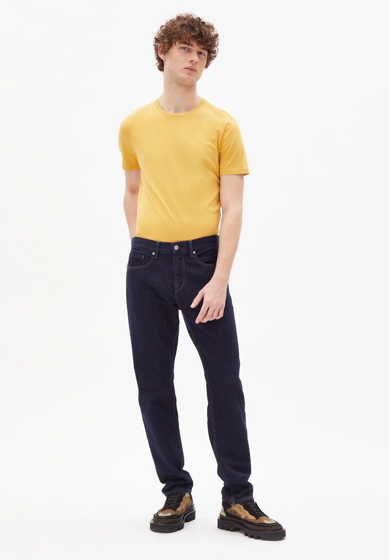 JAAMES T-SHIRT | winter light