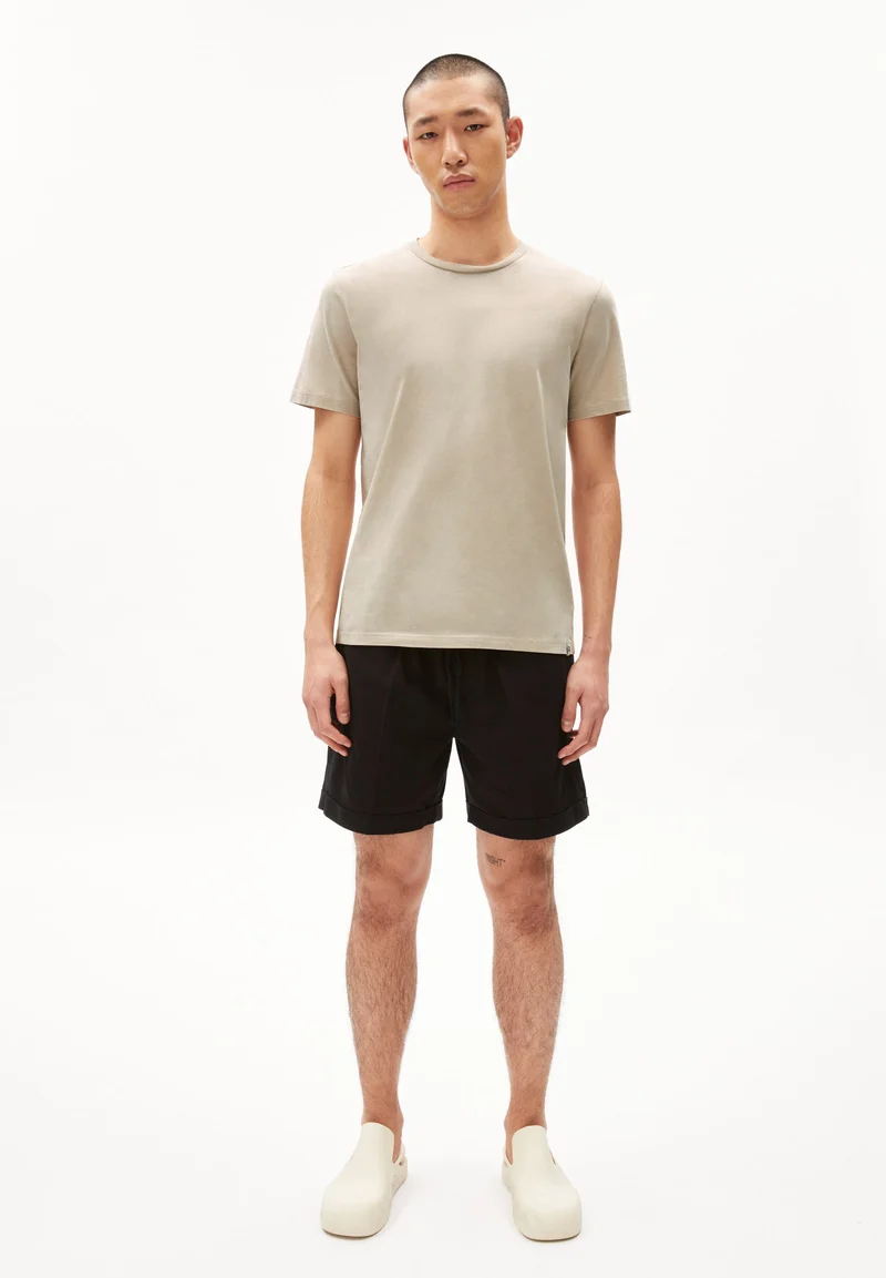 JAAMES T-SHIRT | light desert