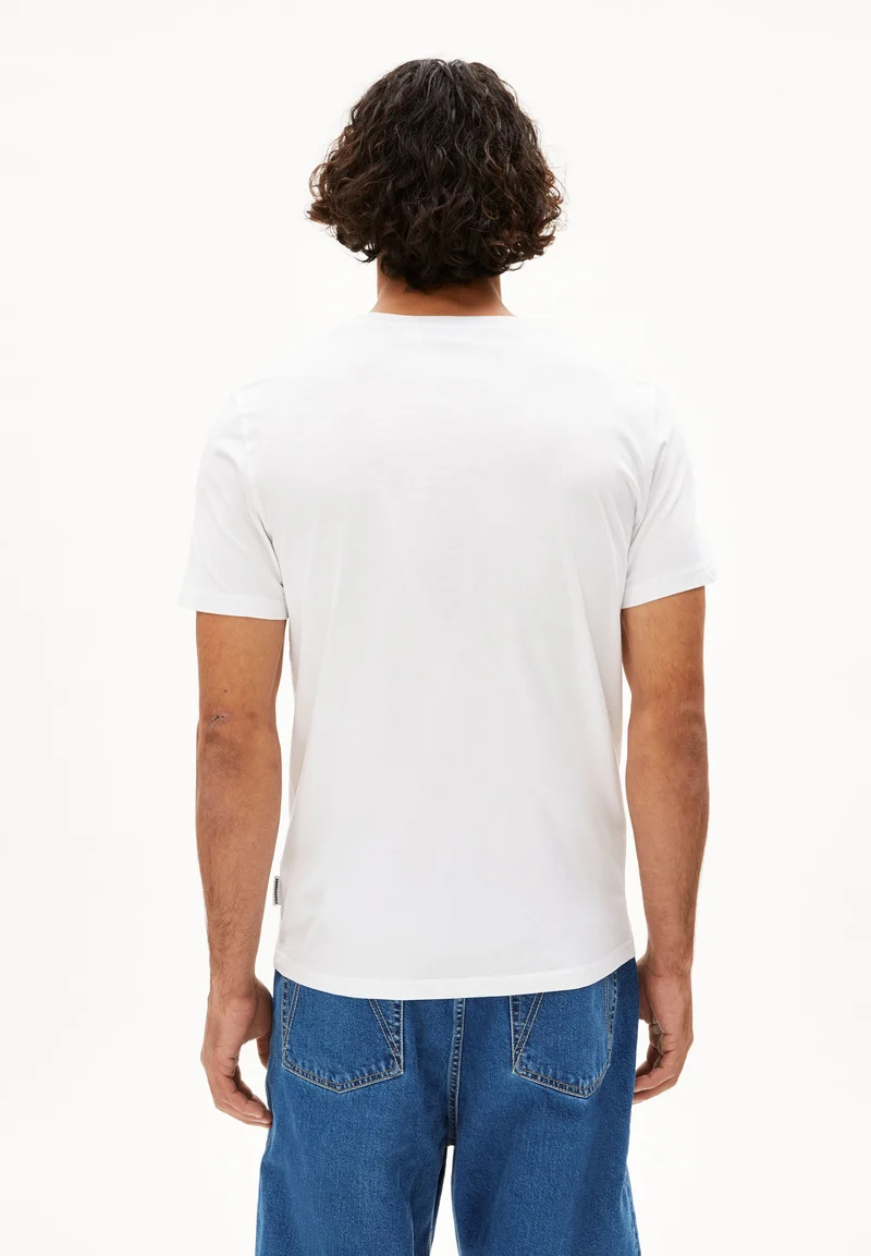 JAAMES T-SHIRT | white
