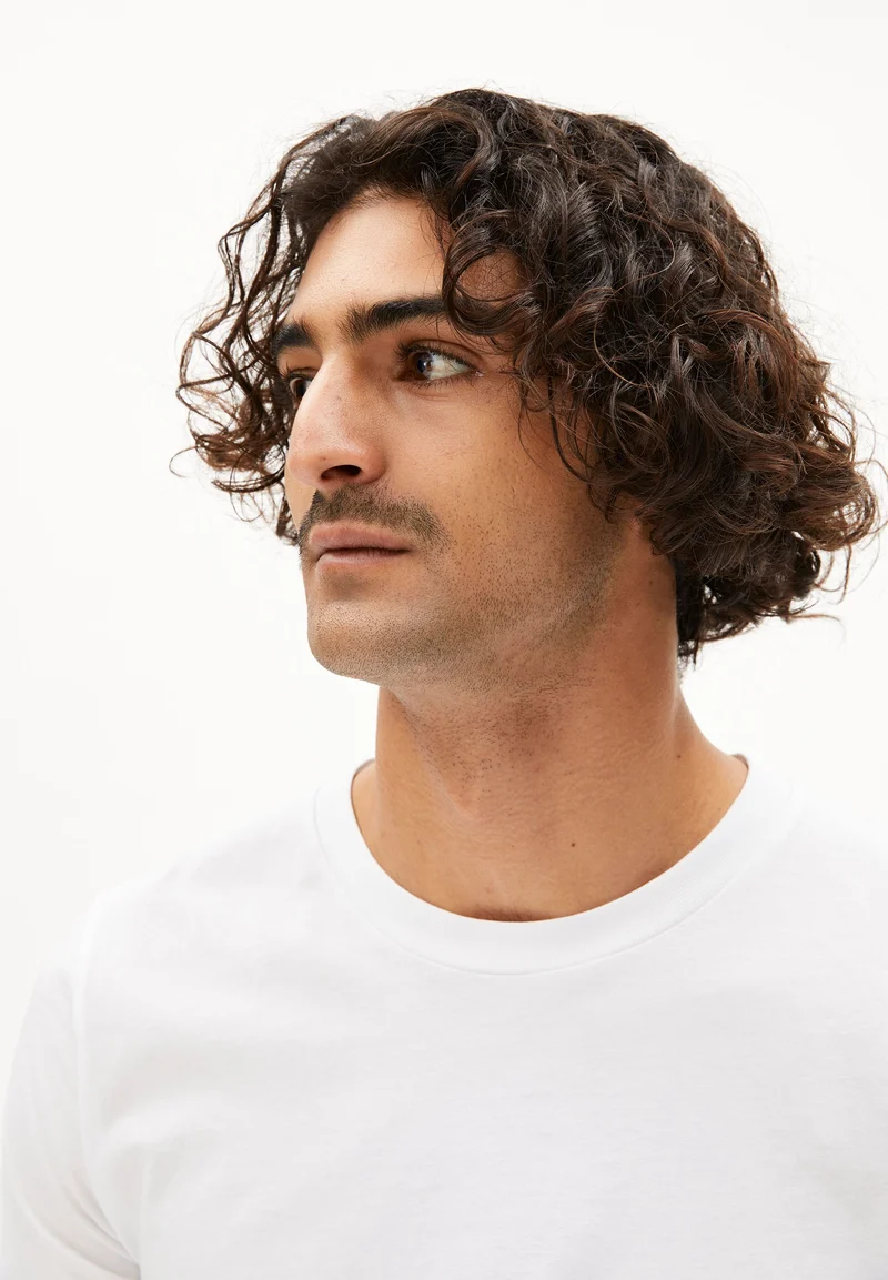 JAAMES T-SHIRT | white
