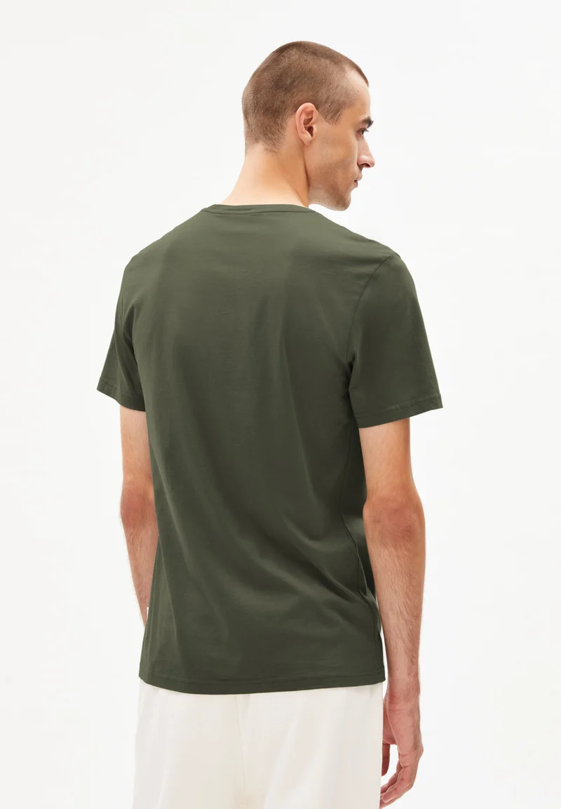 JAAMES T-SHIRT | icy moss