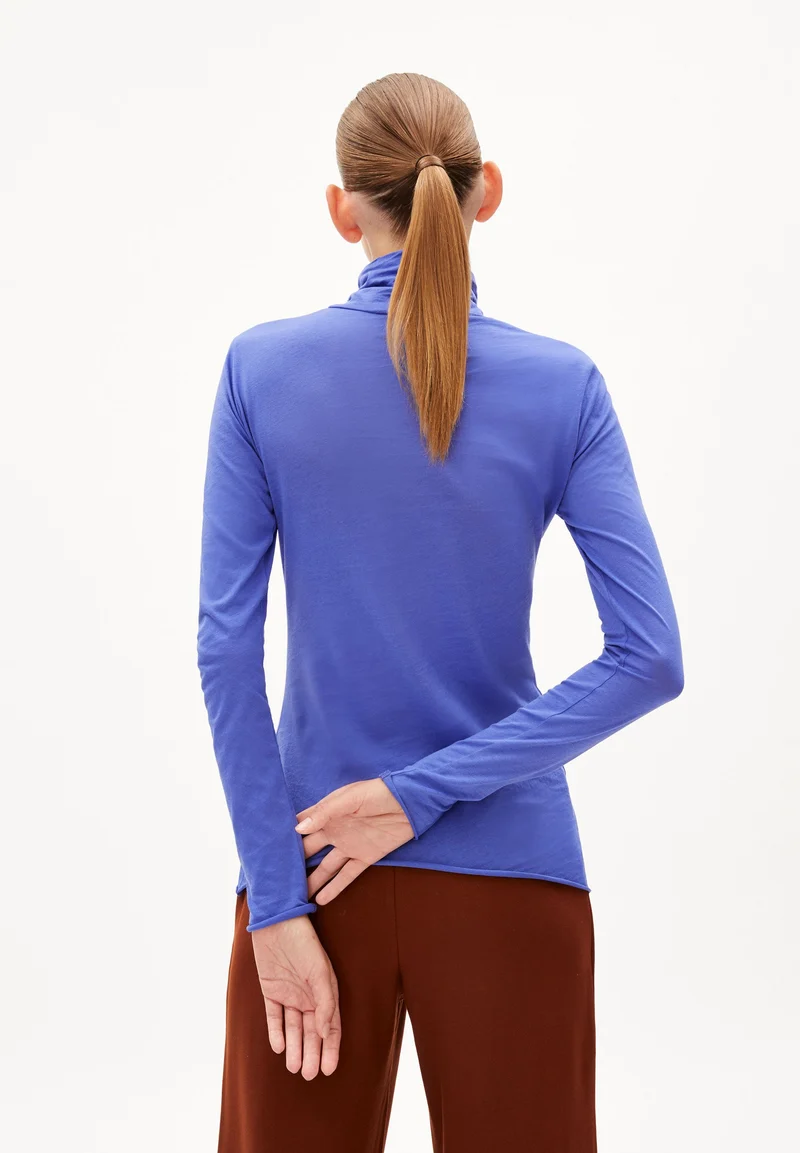 MALANAA | vibrant violet