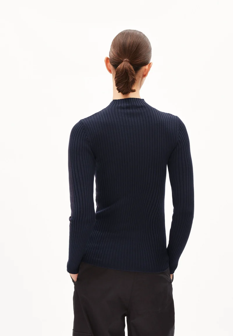 ALAANIA STRICKPULLOVER | night sky